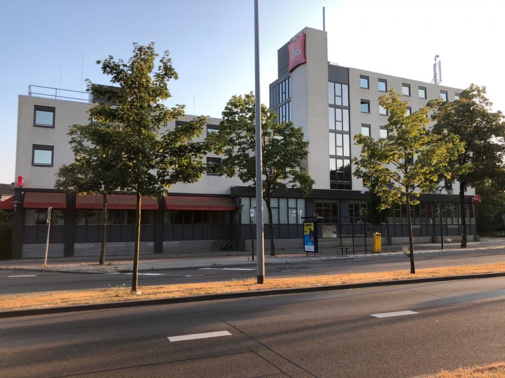 Zonwerende raamfolie Utrecht Ibis hotel Utrecht